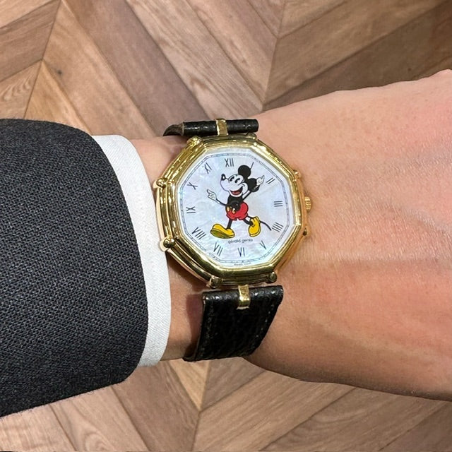 GERALD・GENTA Gerald Genta RETRO FANTASY MICKEY MOUSE Retro Fantasy Mickey Mouse G.3260.7