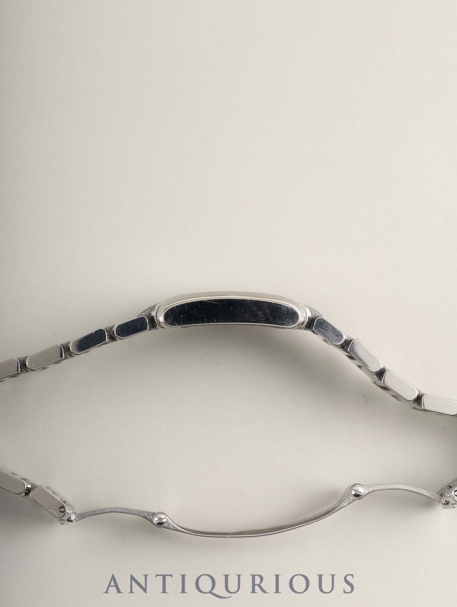 カルティエ タンクフランセーズ SM W51008Q3 / 2384 クォーツ SS SS ホワイト文字盤 箱 冊子 保証書 オーバーホール済み