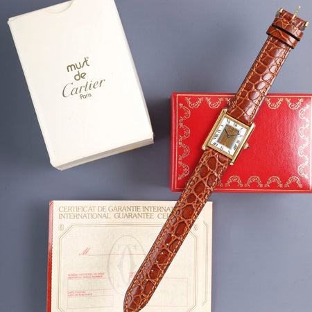 カルティエ マストタンク LM 590005 クォーツ  Cal.690 SV925 革 純正尾錠（GP）フロントトリニティ文字盤（SWISS表記） 箱 冊子 保証書 オーバーホール済み