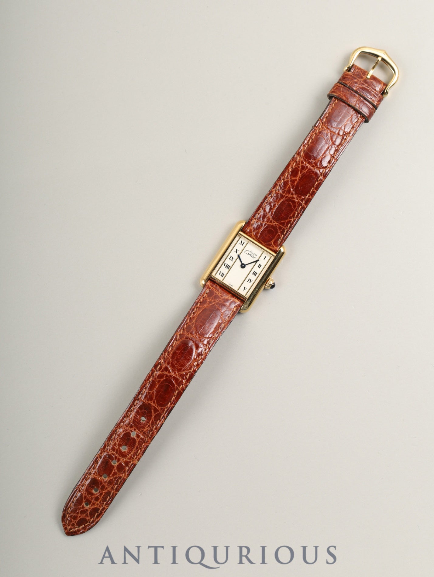 Cartier Must Tank SM W1003053 / 5057001 Quartz Cal.- SV925, genuine leather strap, genuine pin buckle (GP), straight Roman dial (SWISS表記), box, booklet. Complete service completed at Cartier boutique.