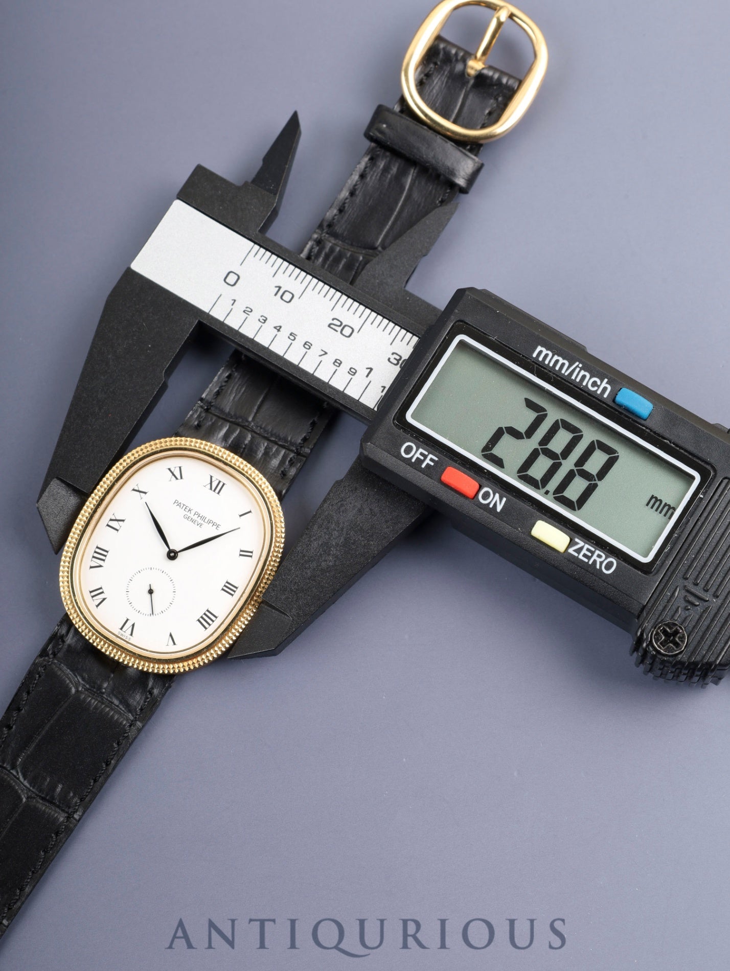 Patek Philippe Golden Ellipse 3989 Manual winding Cal. 215 750YG Leather strap Original pin buckle (750YG) White Roman dial Document case Booklets Warranty (1989) Overhauled
