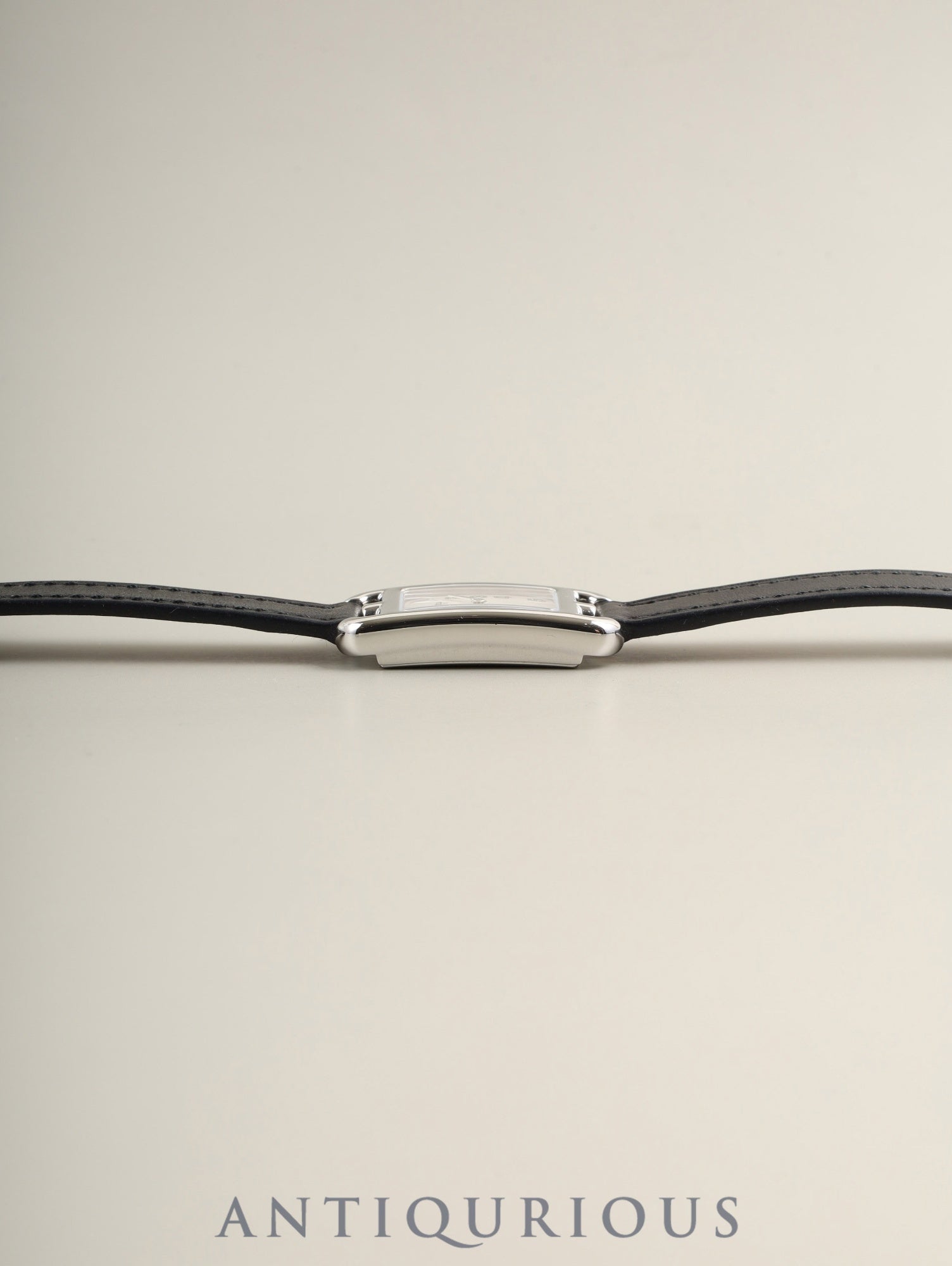 Hermès Nantucket NA2.110 Quartz Cal. ETA280.002 SS Genuine leather strap (U stamp: 2022) Genuine pin buckle (SS) Silver Arabic dial Box Manual Overhauled
