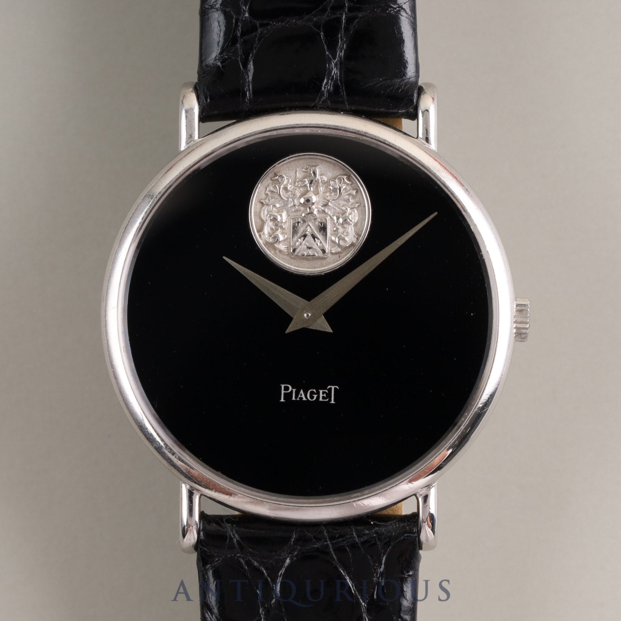 PIAGET ROUND 9025 Manual winding Cal.9P2 WG Leather Genuine buckle (750) Black dial