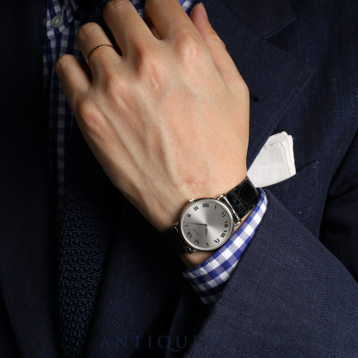 Piaget Round 9025