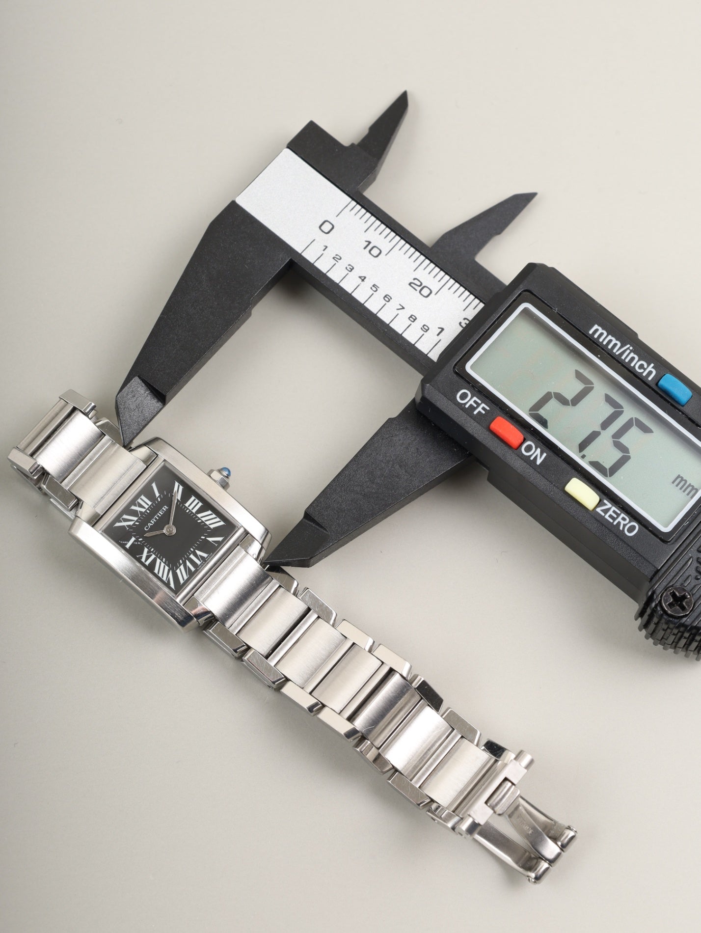 カルティエ タンクフランセーズ SM W51026Q3 / 2384 クォーツ Cal.057 SS SS ブラックローマン文字盤 箱 保証書（2003年）オーバーホール済み