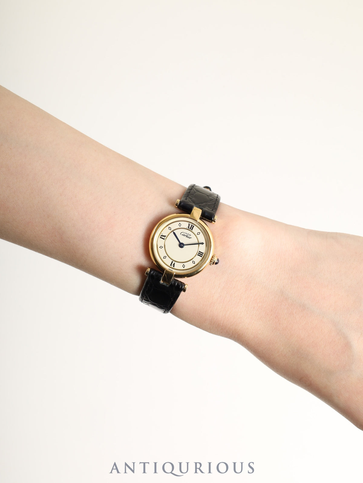 Cartier Must Vendôme VLC SM W1002353 / 1815 Quartz Caliber 90 SV925 Leather Strap with Genuine GP Buckle Ivory 4-Piece Roman Dial Mid-1980s - Circa 1994 Box Booklet Warranty (1997) Overhauled