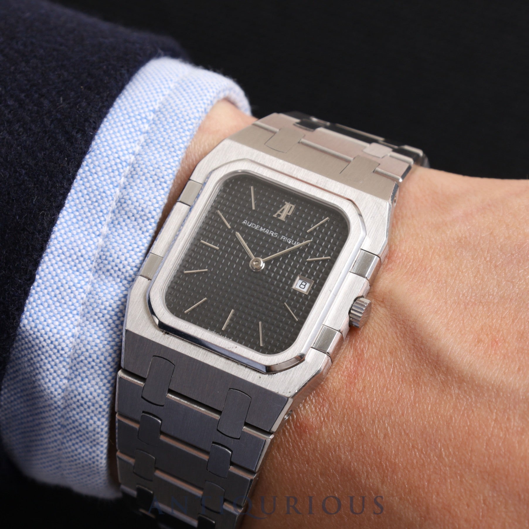 AUDEMARS PIGUET ROYAL OAK SQUARE QZ Ref.56049ST Cal.2711 SS SS Black Dial Overhauled