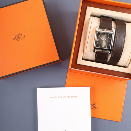 エルメス ケープコッド CC1.810 クォーツ Cal.E64111 SS 純正革ベルト 純正尾錠（SS）ダークブラウンアラビア文字盤 箱 冊子 オーバーホール済み