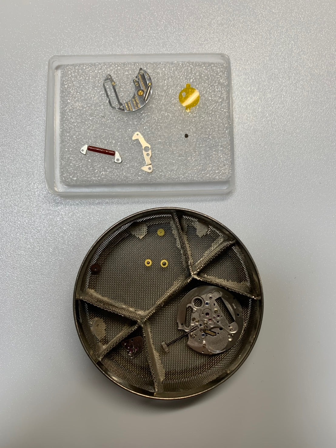 Audemars Piguet Round Quartz Cal.2612 750WG Leather Original Pin Buckle (750WG) Silver Dial Overhauled