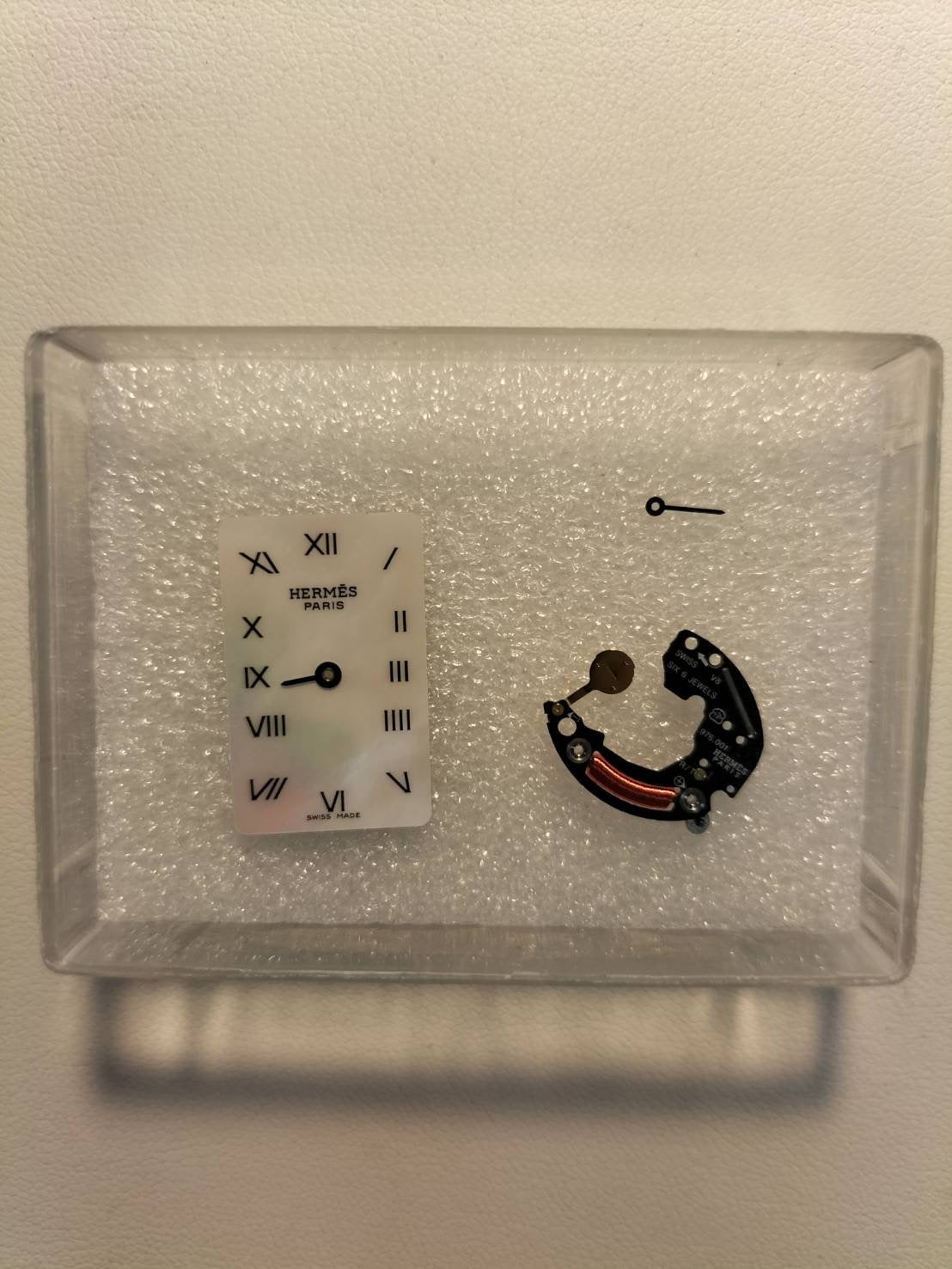 エルメス クロアジュール CR2.210 クォーツ Cal.976.001 SS SS ホワイトシェル文字盤  箱 保証書（2015年）オーバーホール済み