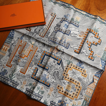 エルメス スカーフ カレ45 Super Silk Quest スーパー シルク クエスト  箱