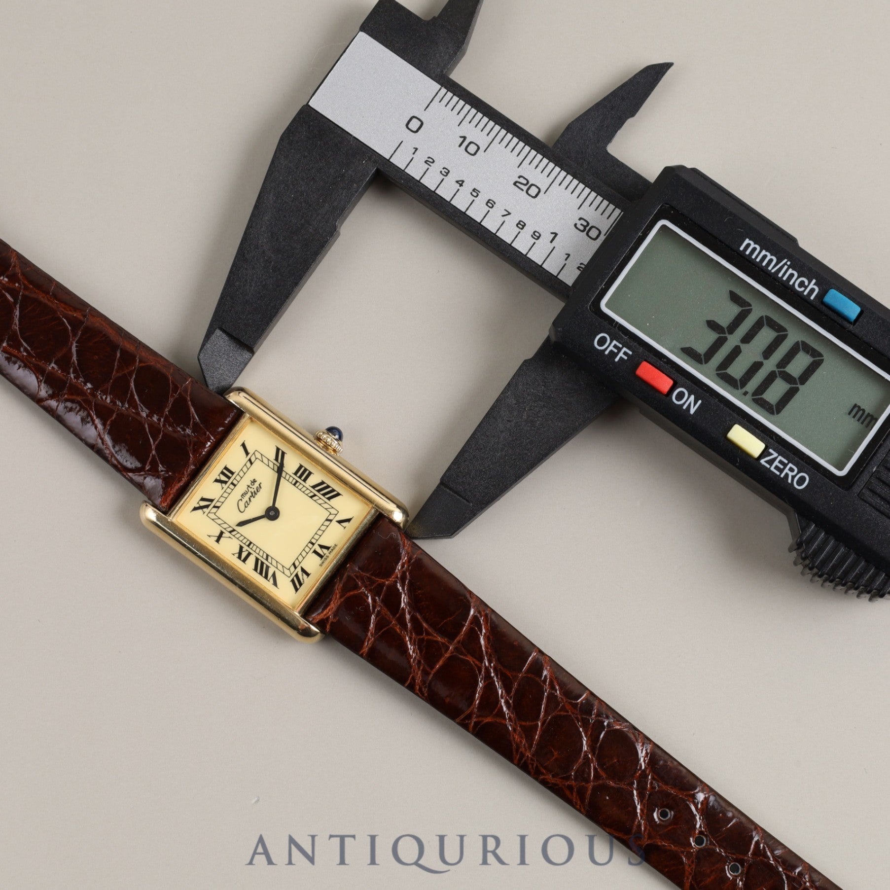 CARTIER Must Tank LM Manual winding 1974213 SV925 Leather Genuine buckle (GP) Ivory Roman International lifetime warranty (1982) Complete service (full maintenance) completed at Cartier boutique