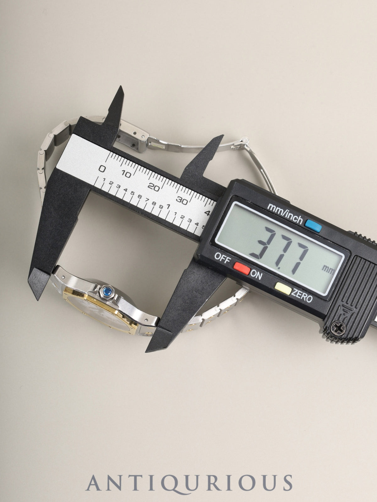 カルティエ サントス オクタゴン LM 81037288 2966 自動巻き Cal.- SS/YG SS/YG ホワイトローマン文字盤（SWISS MADE表記） カルティエブティックにてコンプリートサービス済み