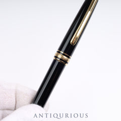 Montblanc Meisterstuck ballpoint pen, box, warranty, new refill