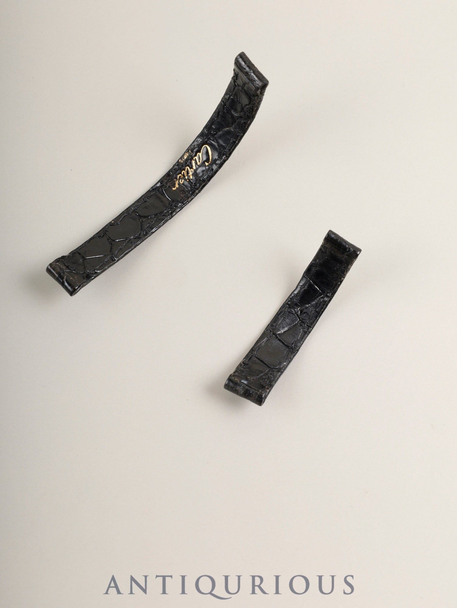 カルティエ ミニ タンク 64262 手巻き Cal.AS1722 750YG 革 純正Dバックル（18K）ホワイトローマン文字盤（PARIS表記）純正レザーベルト付き オーバーホール済み
