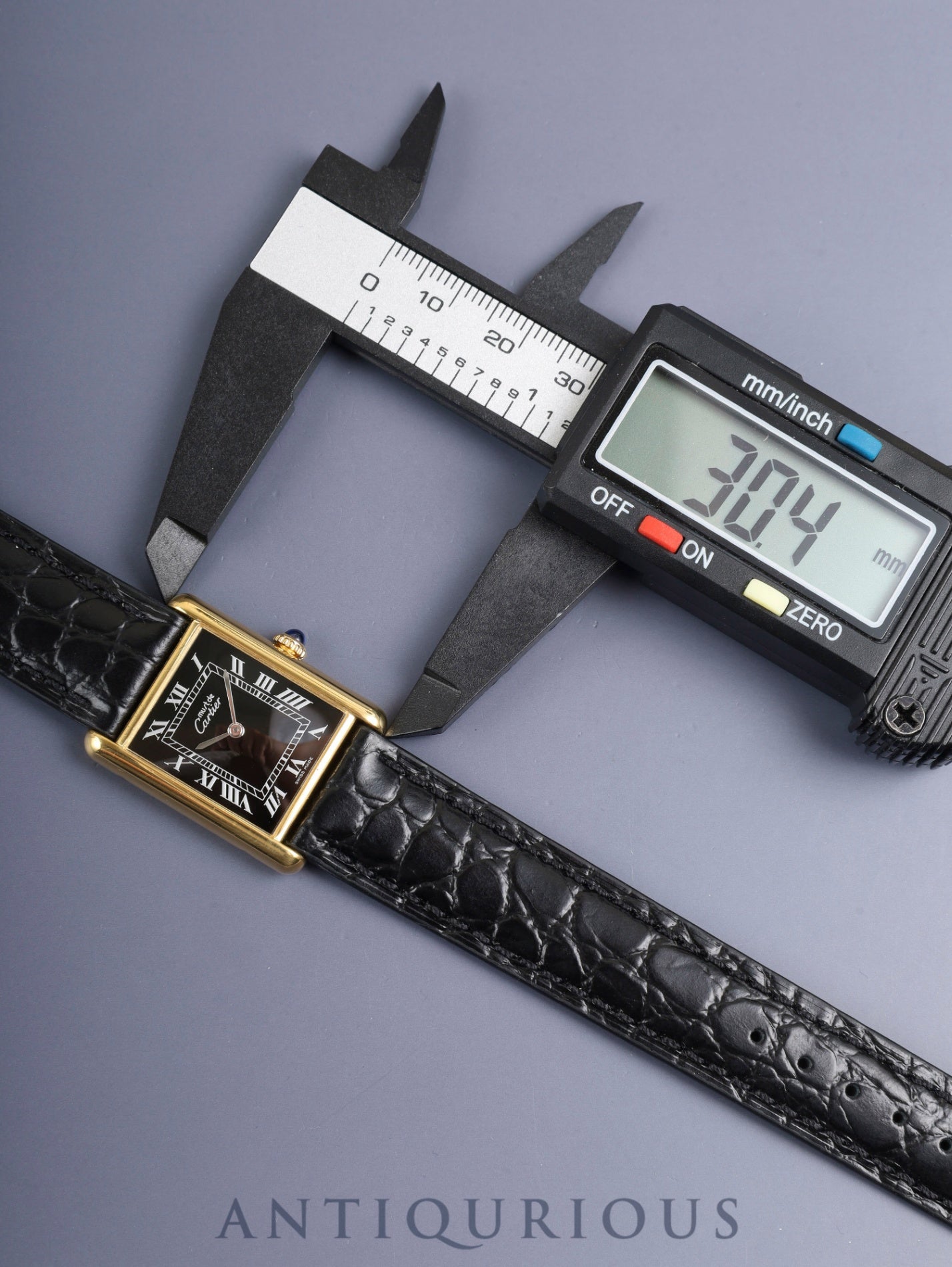 カルティエ マストタンク LM 6 手巻き Cal.- SV925 革 純正ピンバックル（GP）ブラックローマン文字盤（SWISS MADE表記）純正レザーベルト付き 新品仕上げ済み カルティエブティックにてコンプリートサービス済み
