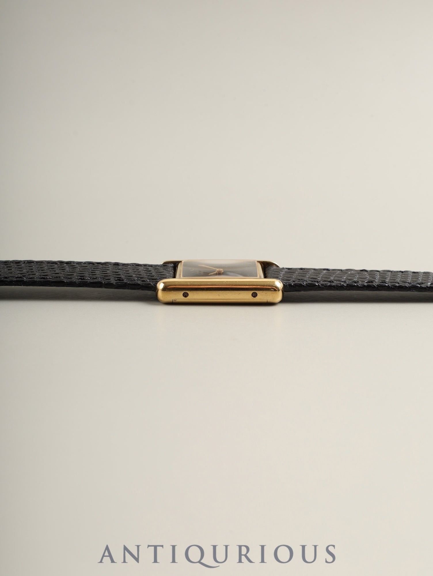 カルティエ マストタンク SM 手巻き Cal.78-1 SV925 革 純正ピンバックル（GP）オニキス文字盤（SWISS表記） オーバーホール済み