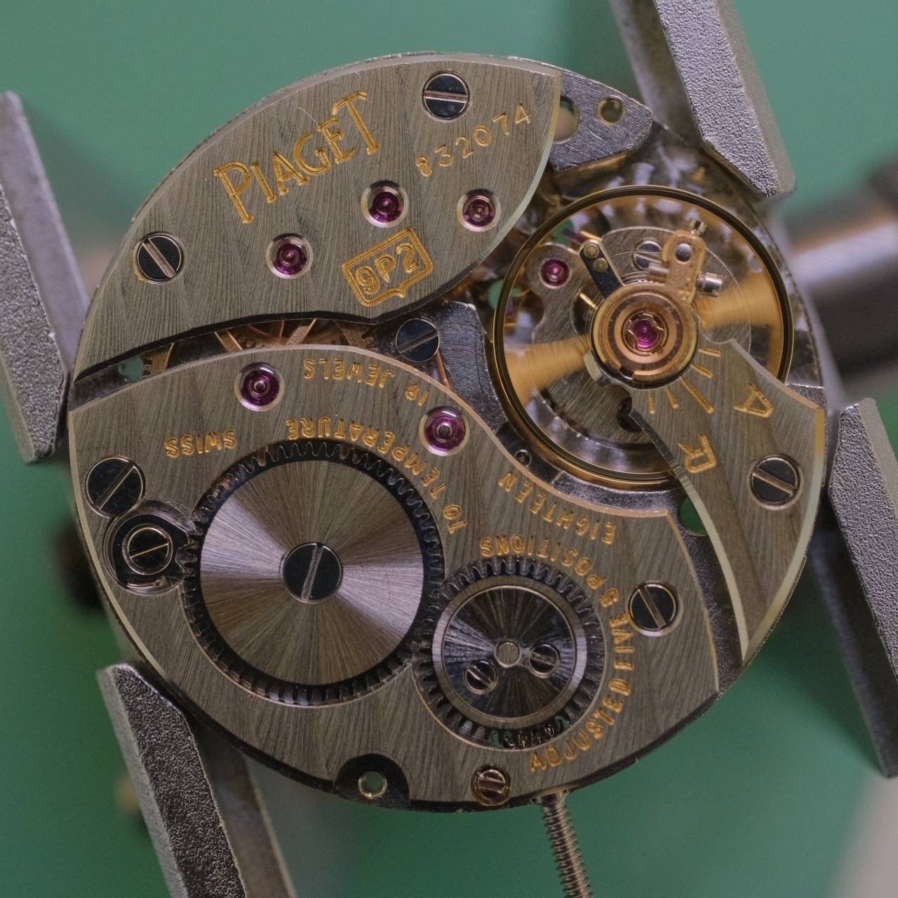 Piaget Round 9025 Manual Winding Cal.9P2 750WG Leather Original Pin Buckle (750WG) Black Dial Overhauled