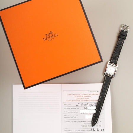 Hermès Cape Cod CC1.210a Quartz Cal.976.001 SS Leather Original Pin Buckle (SS) Silver Dial (SWISS MADE marking) Box Manual Warranty (2019) Overhauled