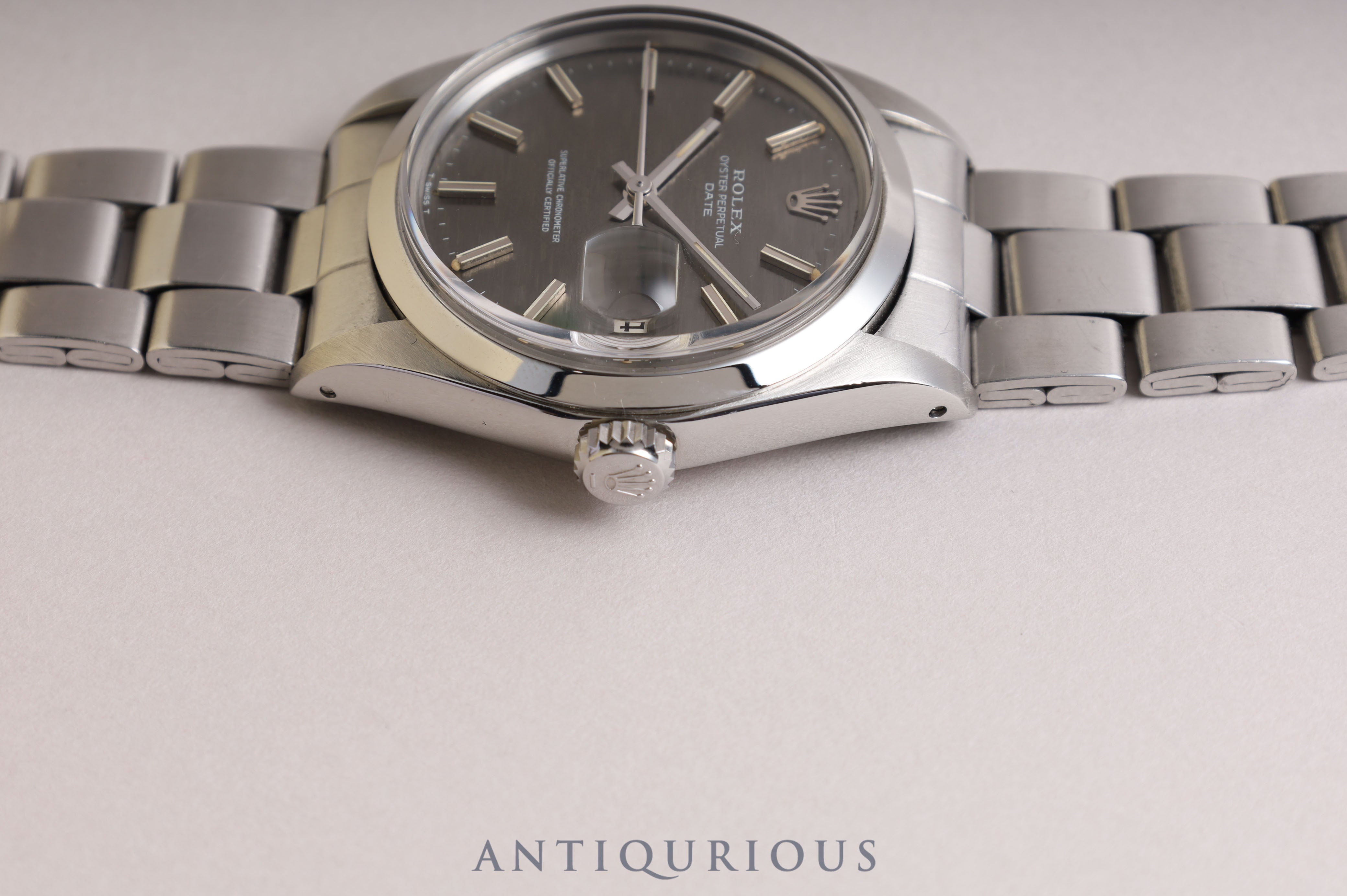 ROLEX Oyster Perpetual Date 1500