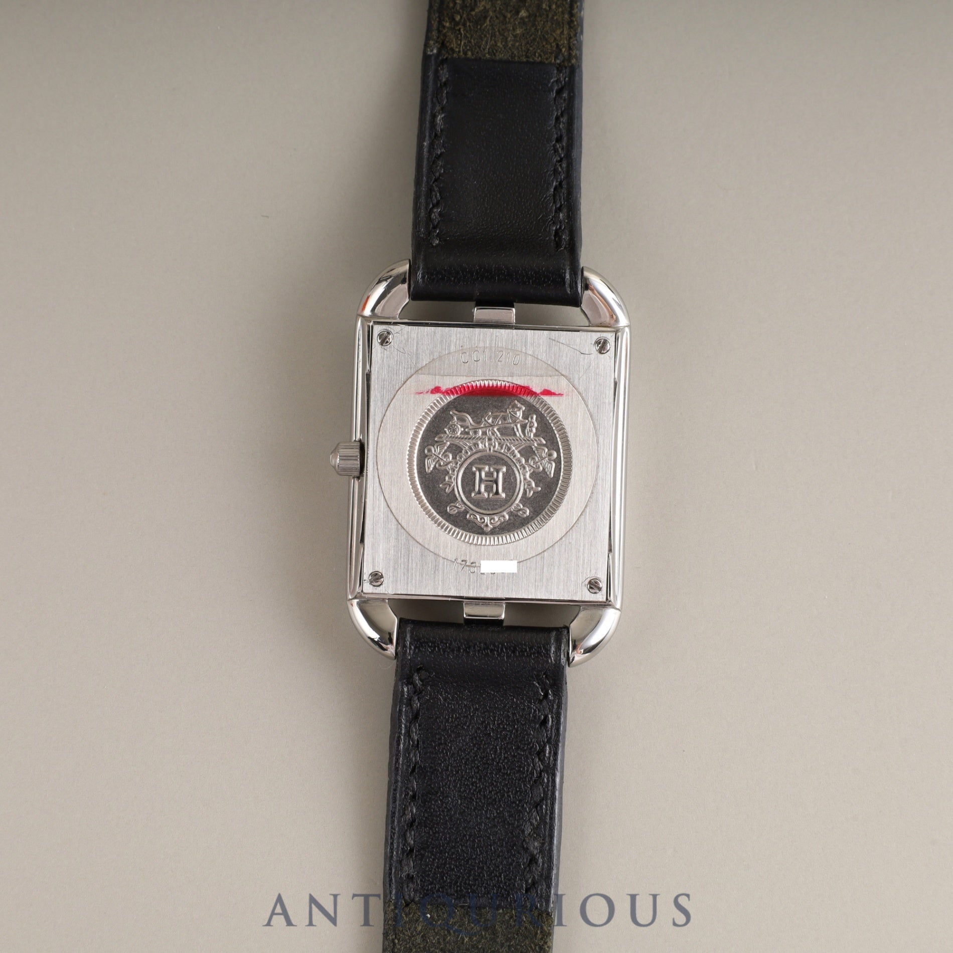 Hermes Cape Cod CC1.210 Quartz Cal.976.001 SS Genuine leather strap (□J engraved: 2006, signs of use) Genuine buckle (SS) Gray Arabic dial Box Booklet Warranty card (unstated) Overhauled
