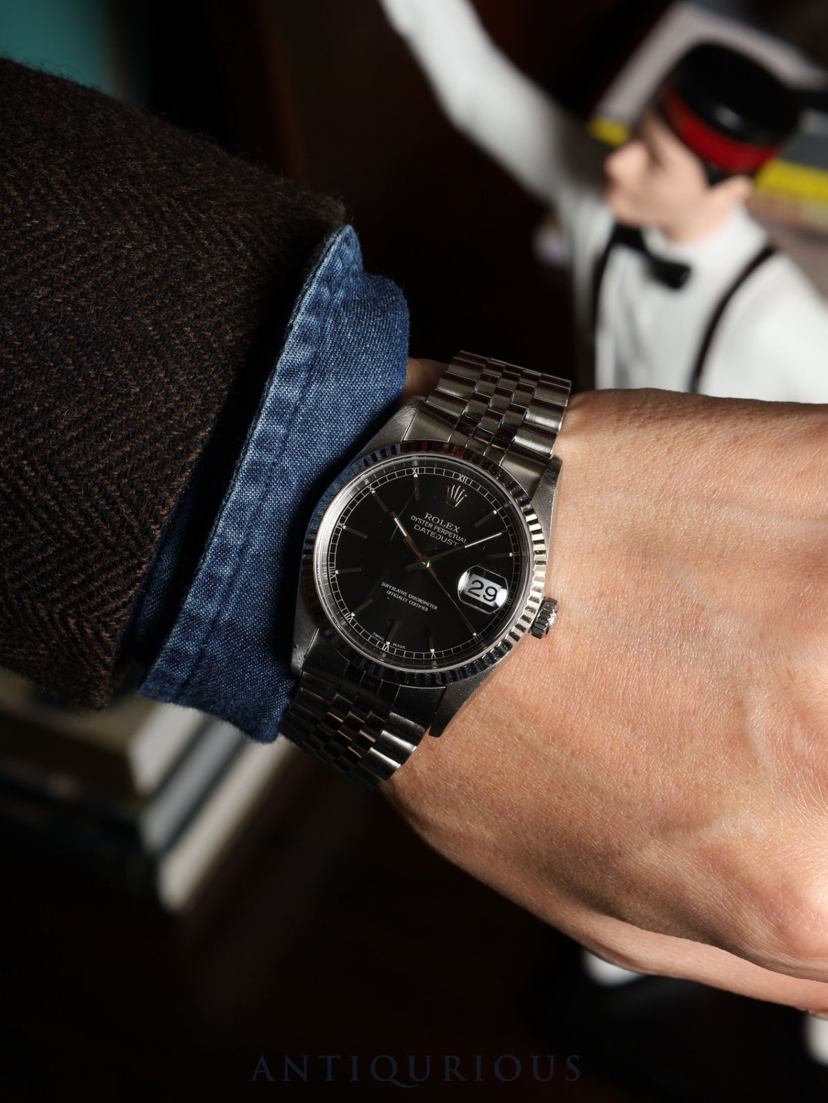 Rolex Datejust 16234 Automatic Cal. 3135 SS/WG SS Black Dial U-Serial (1997) Warranty (1999) International Service Warranty (2018) Overhauled