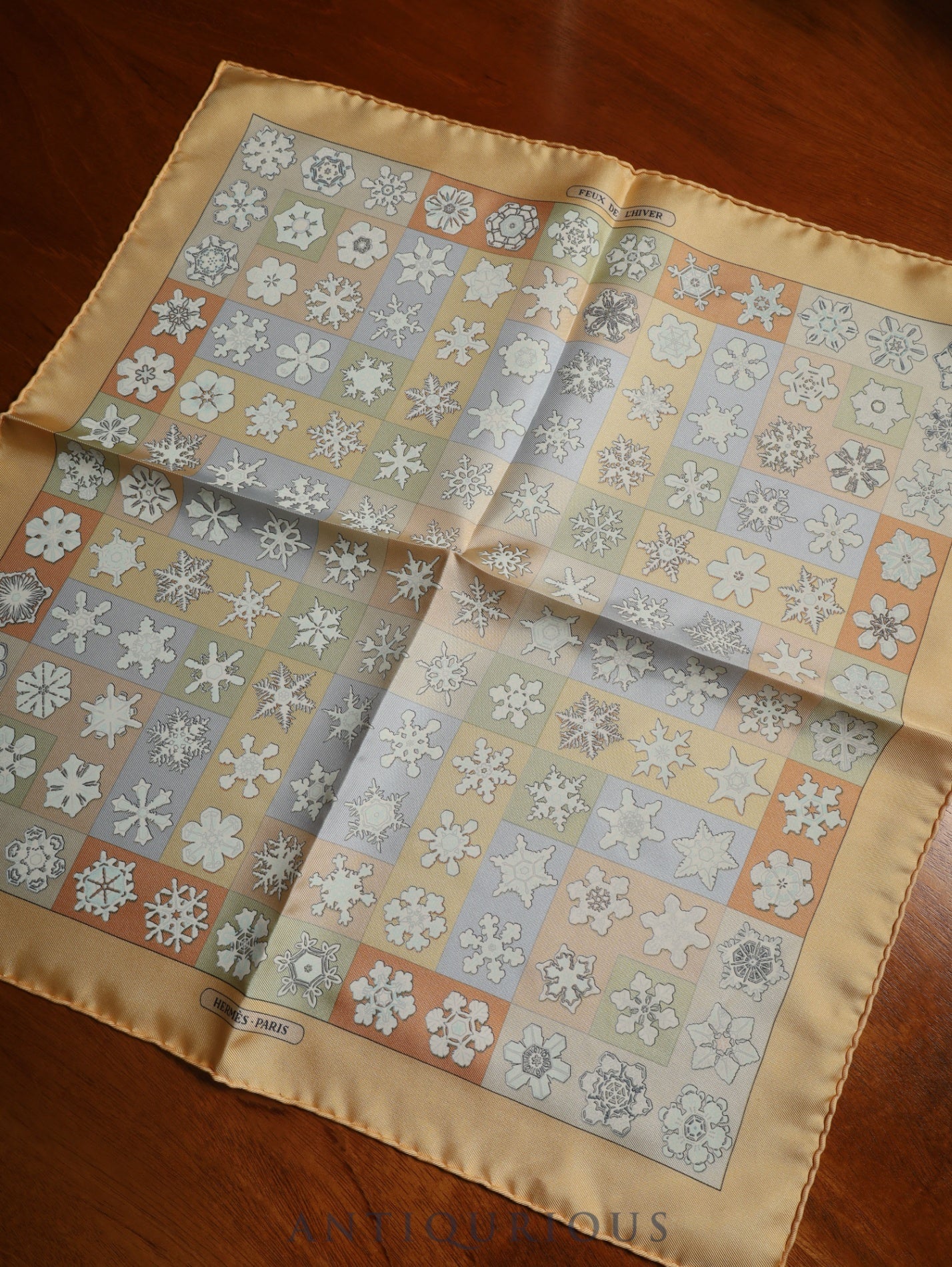 エルメス スカーフ カレ45 雪の結晶 SILK100% 箱 | 東京銀座の