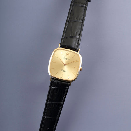 ロレックス チェリーニ 4114 手巻き Cal.1601 750YG 革 純正尾錠（GP）シャンパン文字盤 42番台（1975年）オーバーホール済み