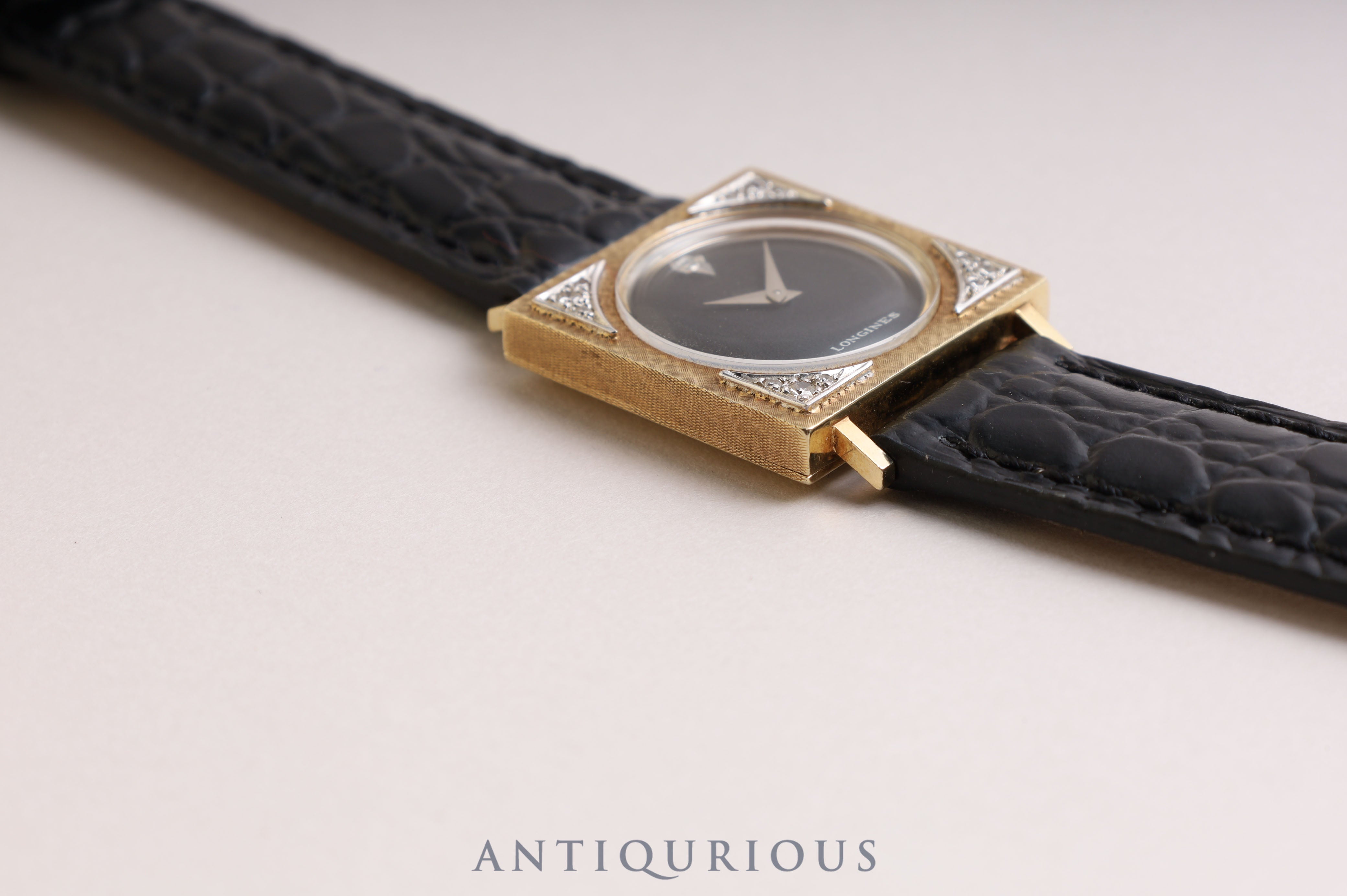 LONGINES Tuxedo Watch, Hand-wound, Cal.528, 14KT, Leather, Black Dial, 25.5 x 25.5mm, 1950s, Overhauled