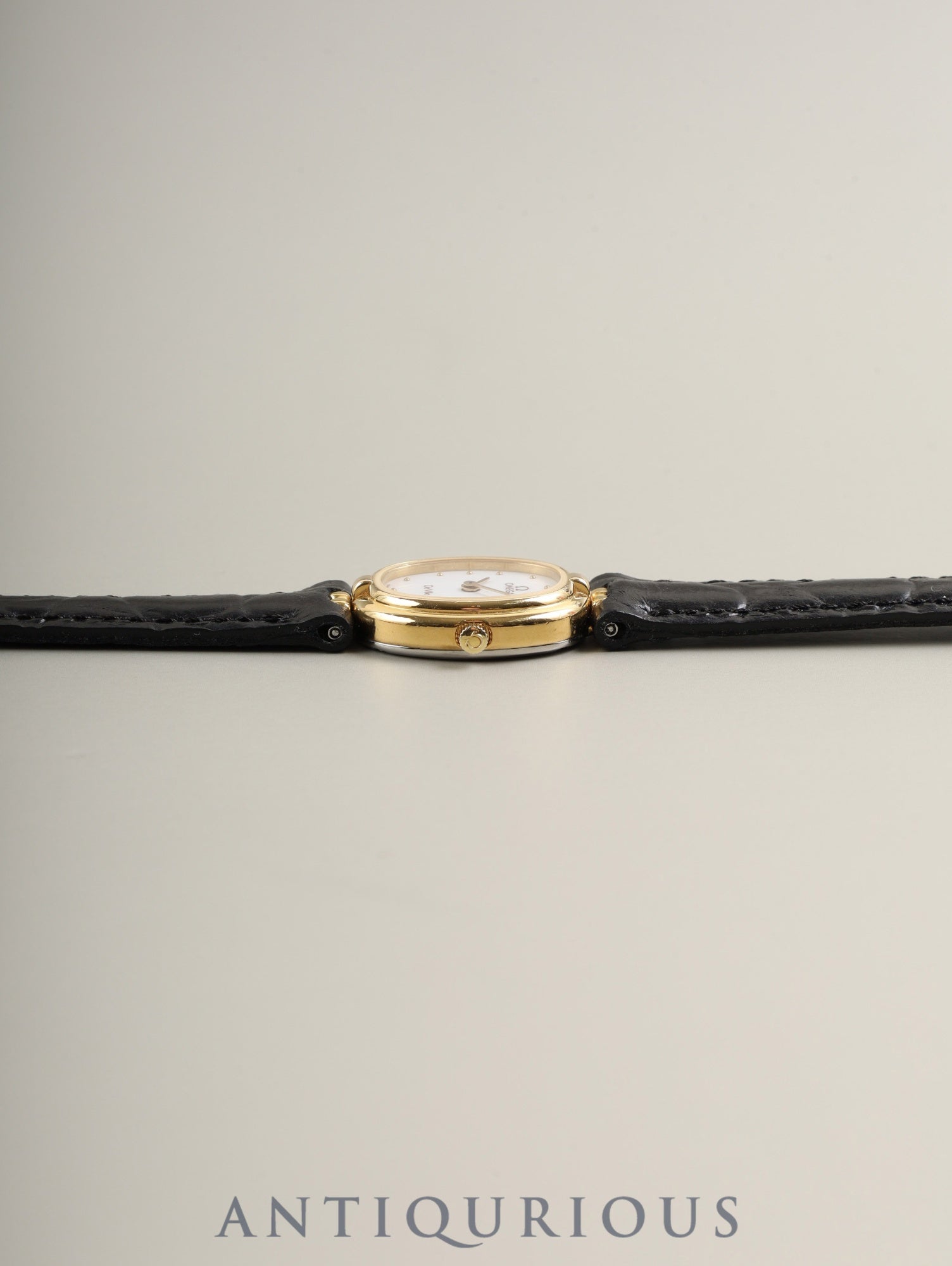 オメガ デ・ヴィル 595.0069 クォーツ Cal.1450 SS/GP 革 純正尾錠（GP）ホワイト文字盤 オーバーホール済み