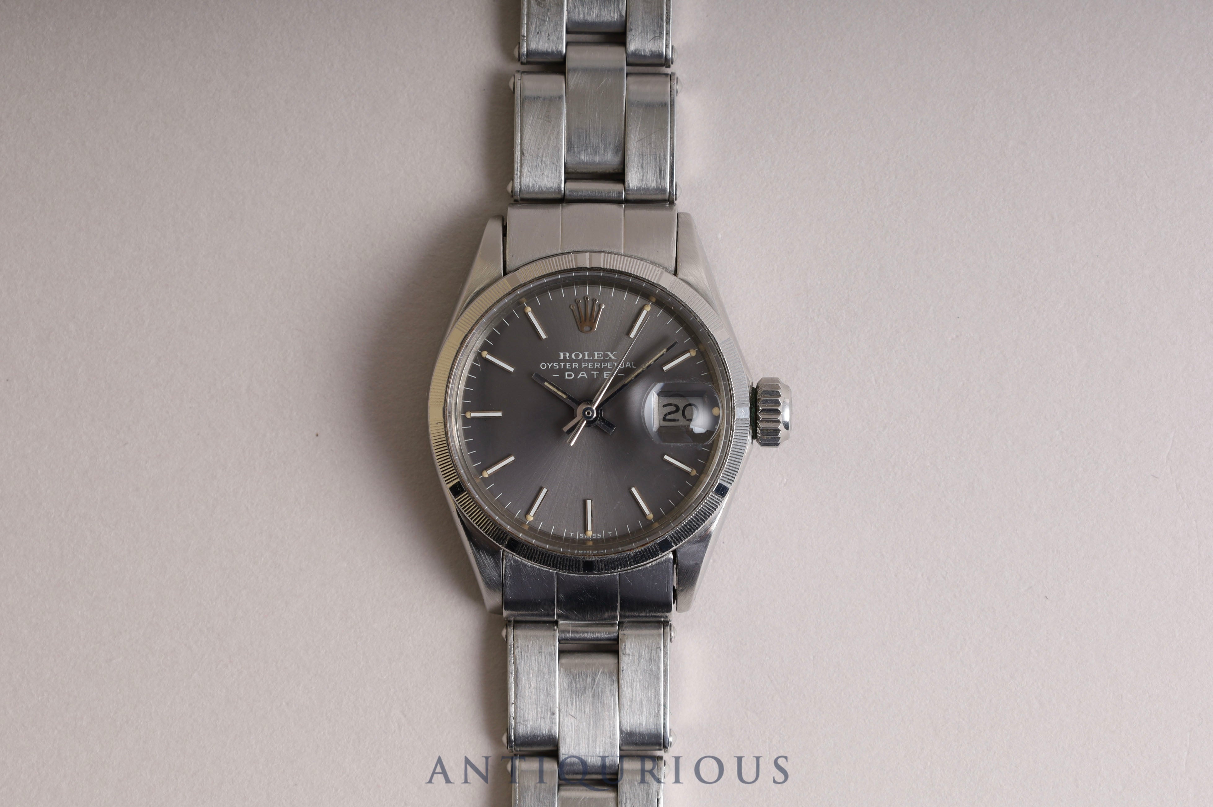 ROLEX Oyster Perpetual Date 6519