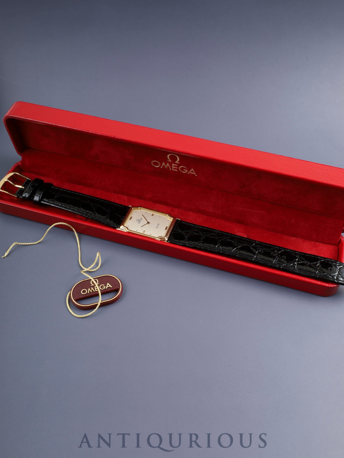 オメガ デ・ヴィル クォーツ Cal.1450 SS 革 社外尾錠（GP） ゴールド文字盤 箱 タグ オーバーホール済み