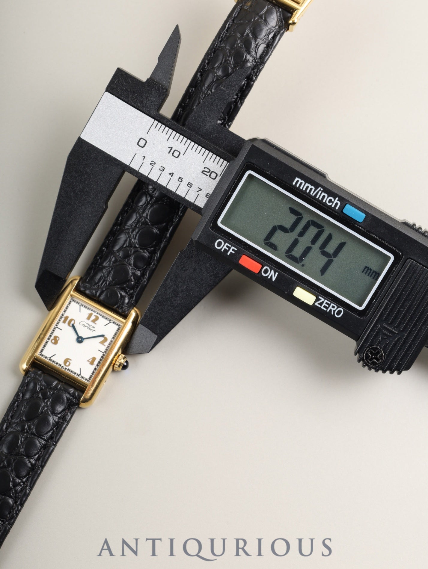 カルティエ マストタンク SM W1008354 / 1613 クォーツ Cal.057  SV925 革  純正Dバックル（GP）飛びアラビアCC文字盤（SWISS表記）箱 冊子 保証書（無記載）オーバーホール済み