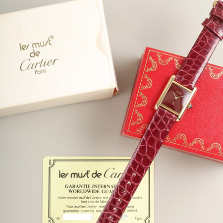 カルティエ マストタンク SM 82975613 手巻き Cal.78-1 革 純正尾錠（GP） ガーネットダイアル ボルドー文字盤（SWISS表記）  箱 保証書（1981年）オーバーホール済み