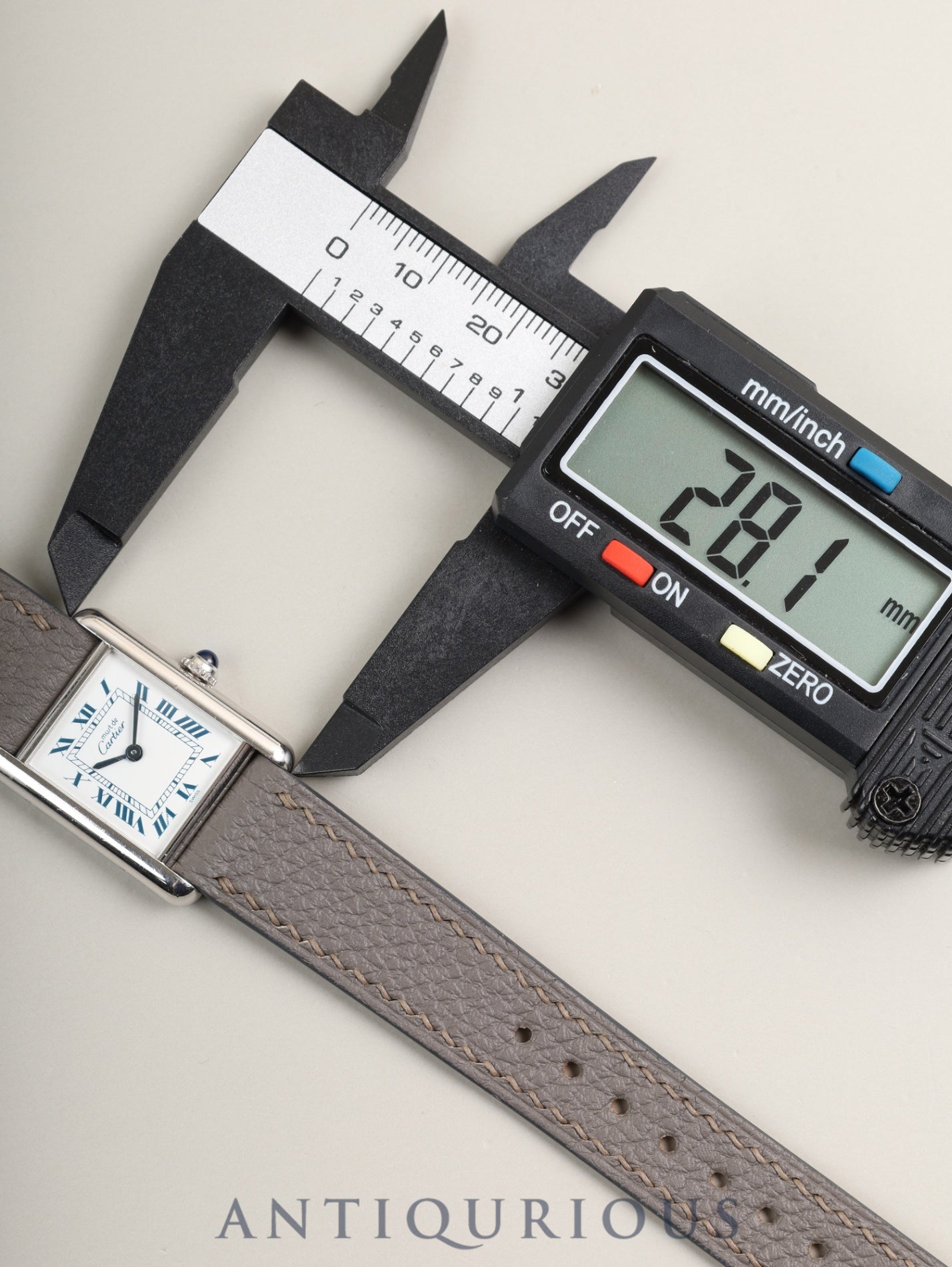 カルティエ マストタンク SM W1001543 / 6057002 クォーツ SV925 革 純正尾錠（SS）ホワイトローマン文字盤 （SWISS表記）箱 カルティエブティックにてコンプリートサービス（フルメンテナンス）済み