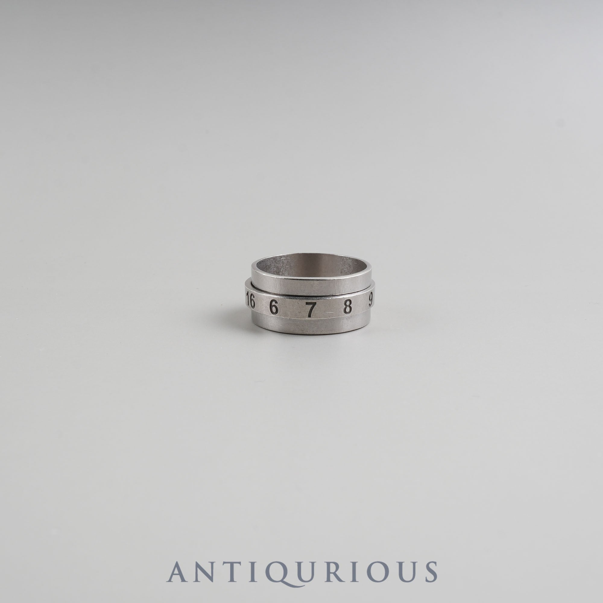 Maison Margiela Ring Rotating Number Size 23.5 SV925 | 東京銀座のヴィンテージウォッチ専門店 -  ANTIQURIOUS