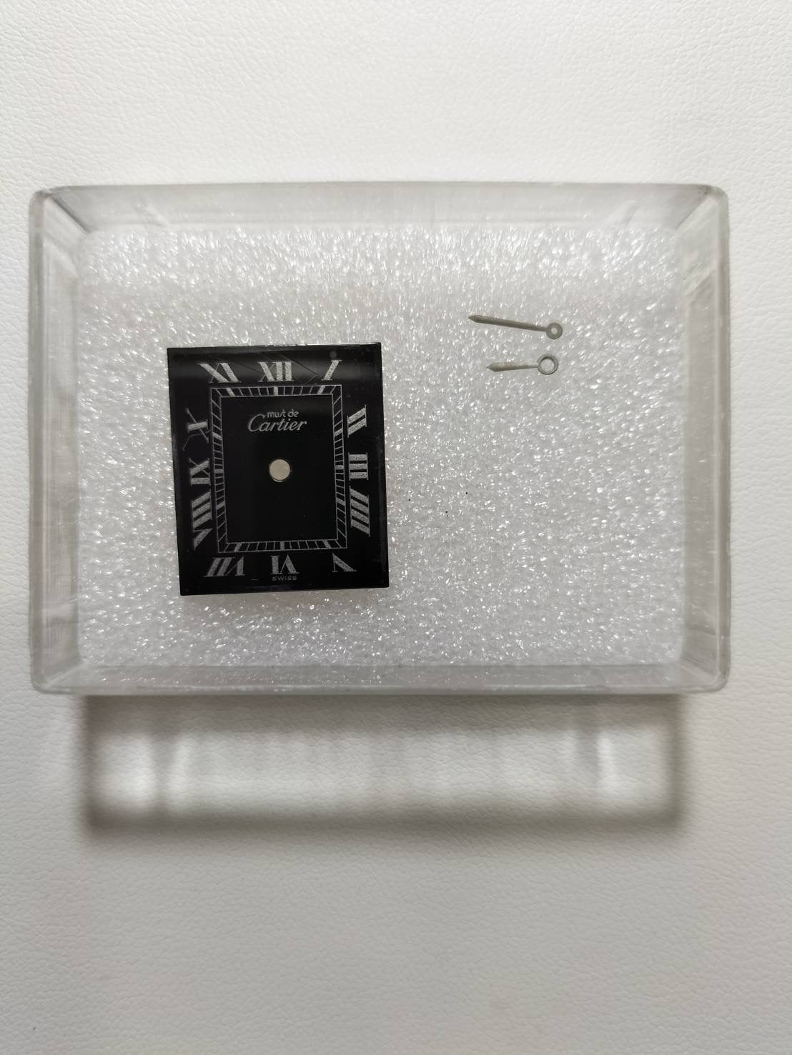 カルティエ マストタンク LM 6 手巻き Cal.78-1 SV925 革 純正ピンバックル（GP）ブラックローマン文字盤（SWISS表記） 純正レザーベルト付き オーバーホール済み