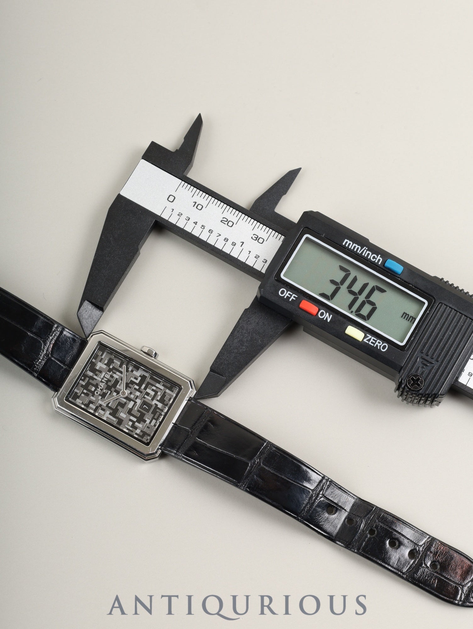 シャネル ボーイフレンド ネオツイード 世界1000本限定 H6128 クォーツ SS 純正革ベルト 純正尾錠（SS）グレー文字盤 箱 保証書（2019年）冊子 オーバーホール済み