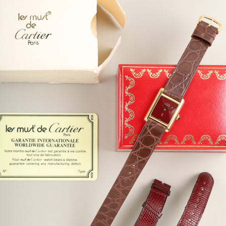 カルティエ マストタンク SM 手巻き Cal.78-1 SV925 革 純正尾錠（GP） ガーネットダイアル ボルドー文字盤（SWISS表記）箱 冊子 純正革ベルト 保証書（1982年） オーバーホール済み