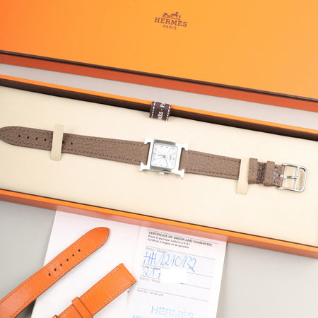 エルメス Hウォッチ HH1.210 クォーツ Cal.- SS 革 純正ピンバックル（SS）ホワイト文字盤  箱 冊子 保証書（2006年）  純正革ベルト（□I刻印：2005年）オーバーホール済み
