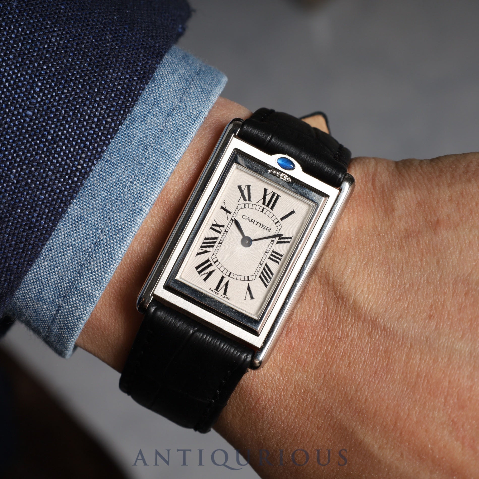 CARTIER TANK BASCULANT LM Complete service completed