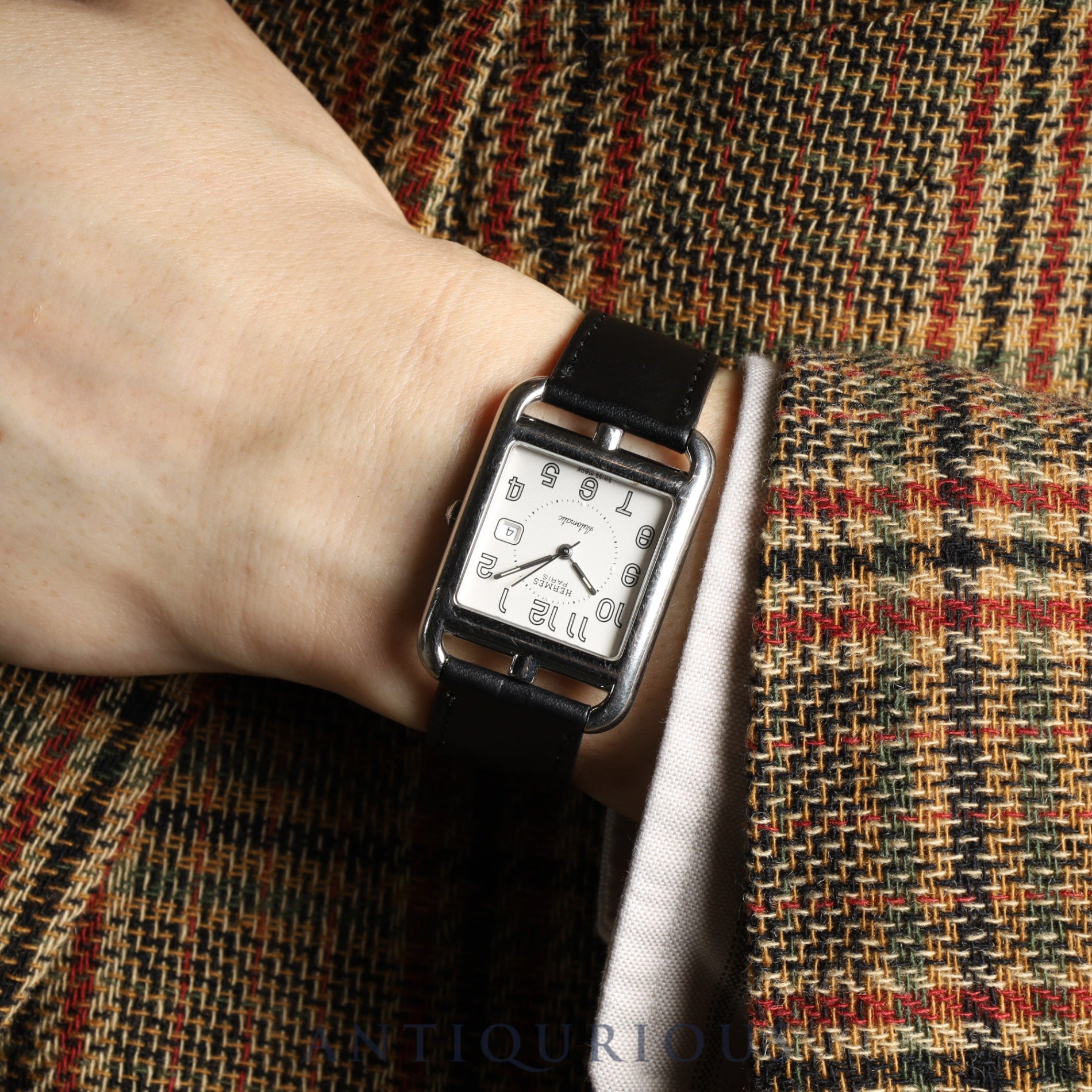 エルメス ケープコッド CC1.710 自動巻き SS 革 純正尾錠（SS） シルバーアラビア文字盤  オーバーホール済み