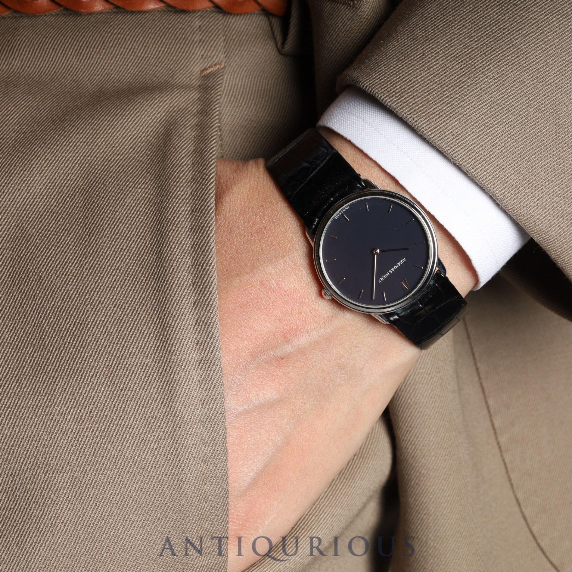 Audemars Piguet Extra Flat Quartz Cal.2612 WG Leather Genuine Buckle (750) Midnight Blue Dial 31.0mm