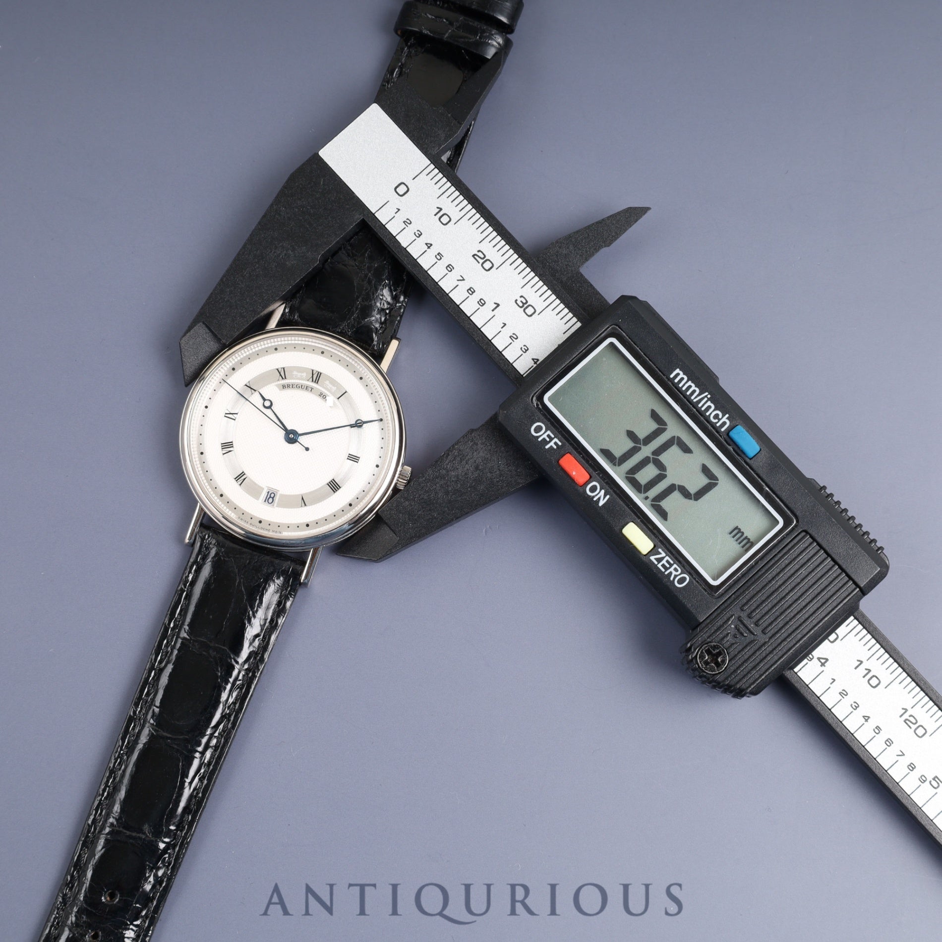 ブレゲ クラシック ツインバレル 5930BB /12/986 自動巻き Cal.517/1 750 革 純正尾錠（750）シルバーローマン文字盤 箱 冊子 保証書（2012年）オーバーホール済み