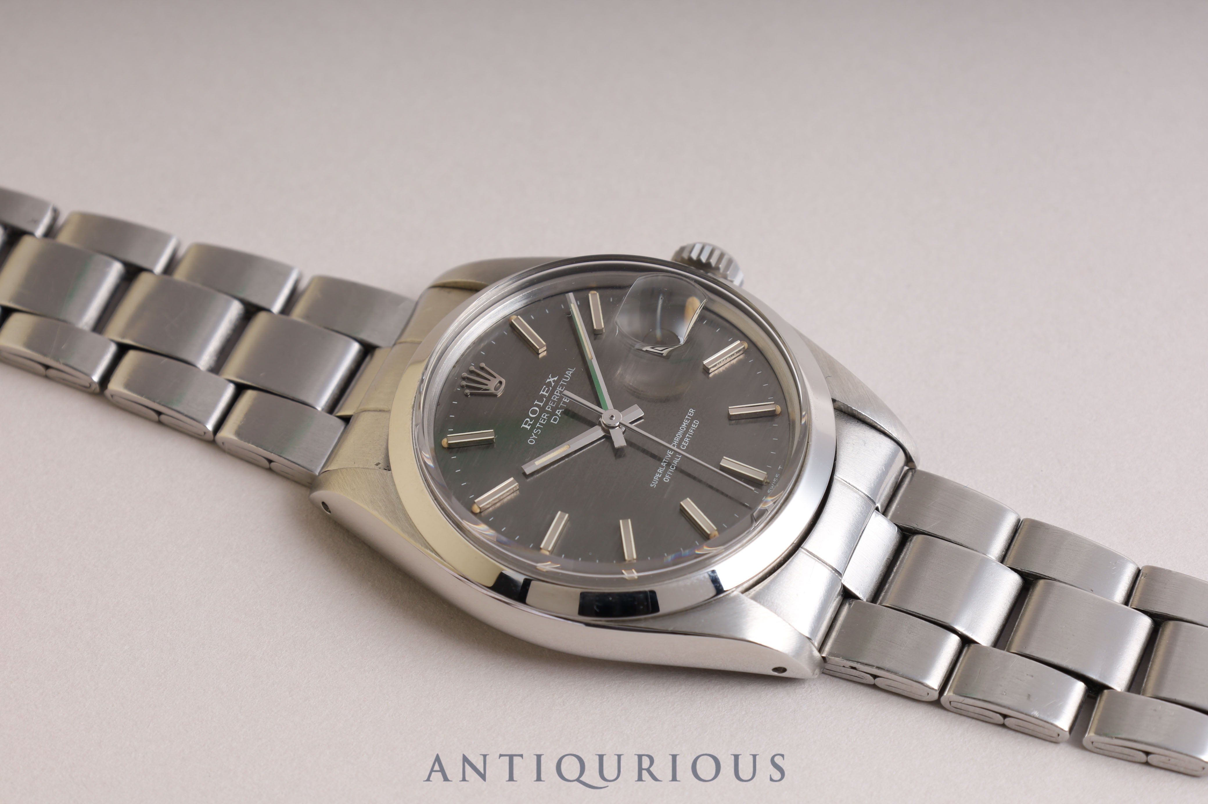 ROLEX Oyster Perpetual Date 1500