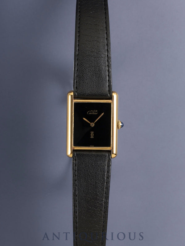Cartier Must Tank LM, manual winding, Cal. 78-1, SV925, original leather strap, original pin buckle (GP), onyx dial (SWISS marking), recently overhauled.