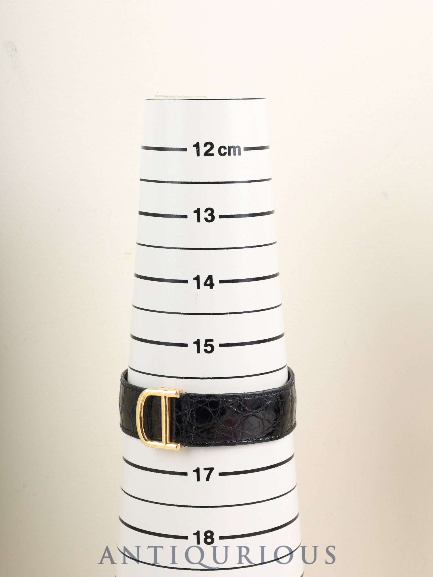 カルティエ タンクルイカルティエ LM 78086 手巻き Cal.2512-1 750YG 純正革ベルト  純正Dバックル（18K）  ホワイトローマン文字盤（PARIS表記） オーバーホール済み