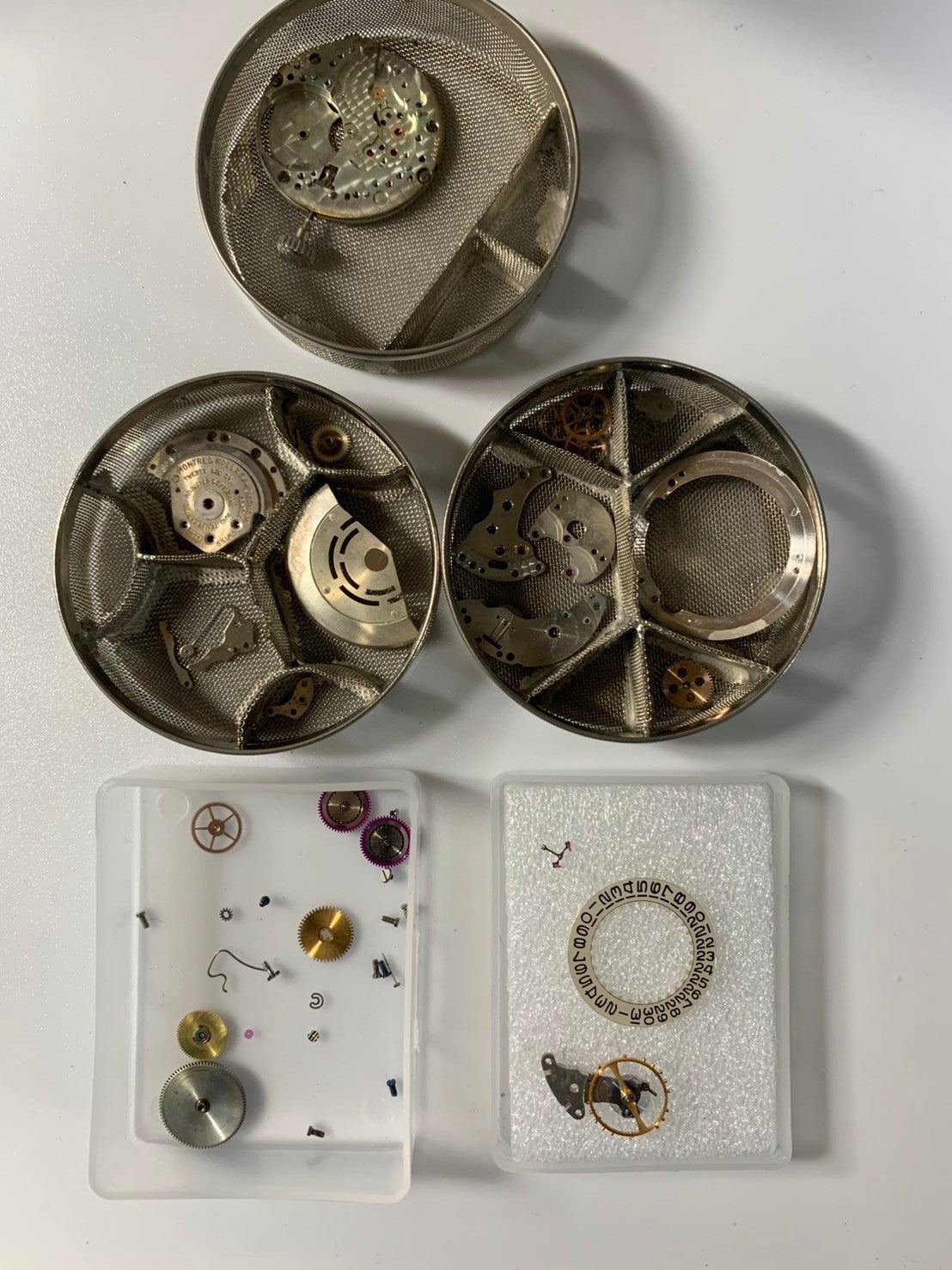 ロレックス デイトジャスト 1601 自動巻き Cal.1560 SS/WG SS シルバー文字盤 95番（1963年）オーバーホール済み