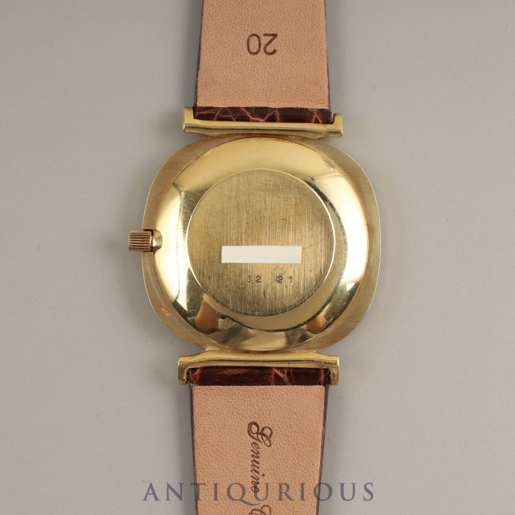 Jaeger-LeCoultre Cushion 9132 21 Manual winding YG case Tiger's eye dial