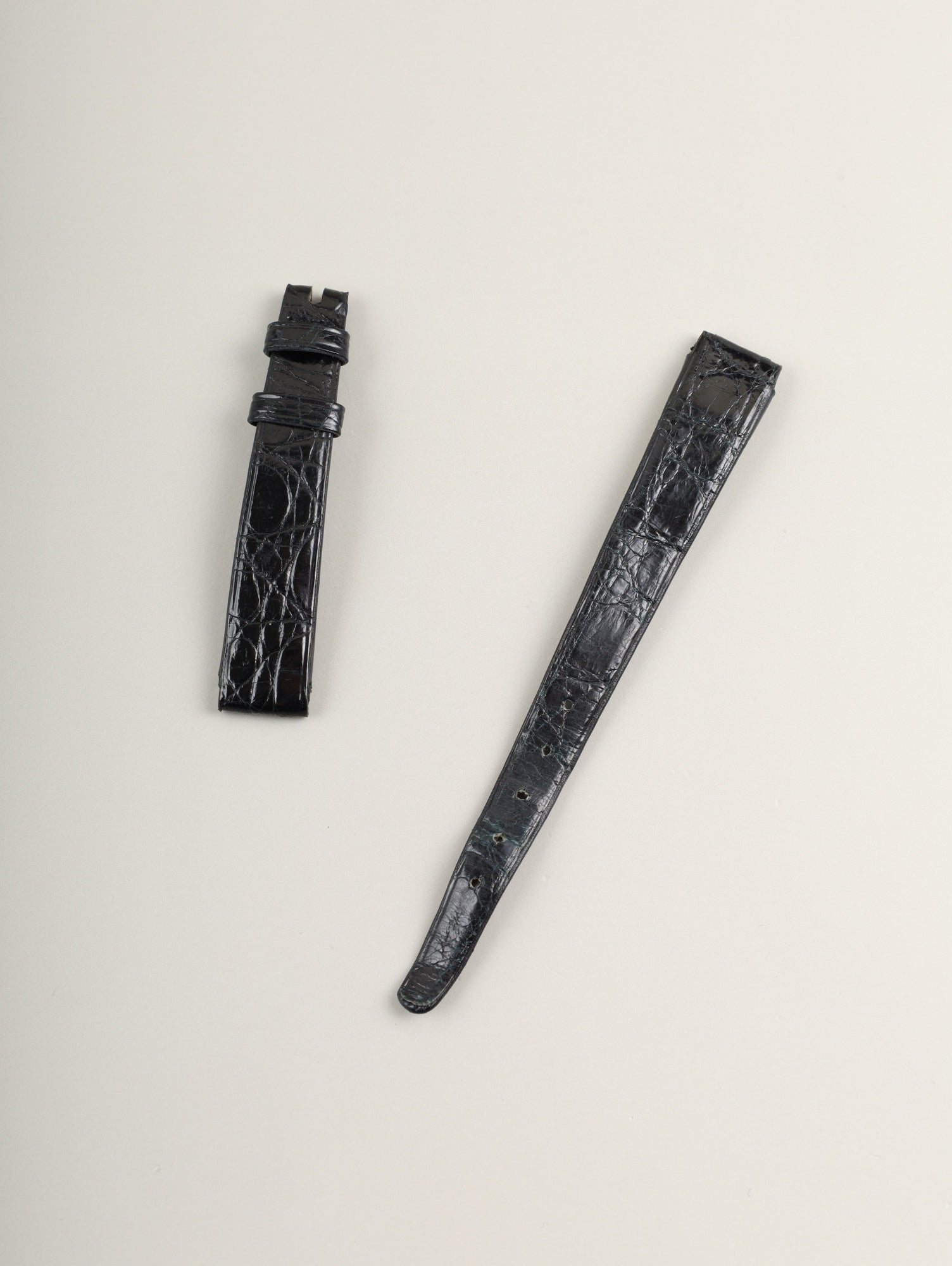 IWC オールドインター スクエア R2305 自動巻き Cal.44 SS 革 純正ピンバックル（SS）シルバー文字盤 オーバーホール済み アイダブリュシー
